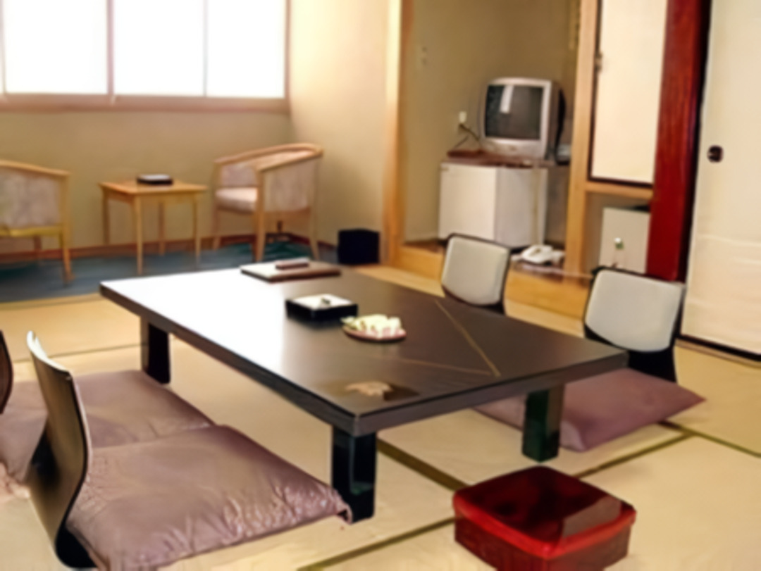 和の趣ある客室